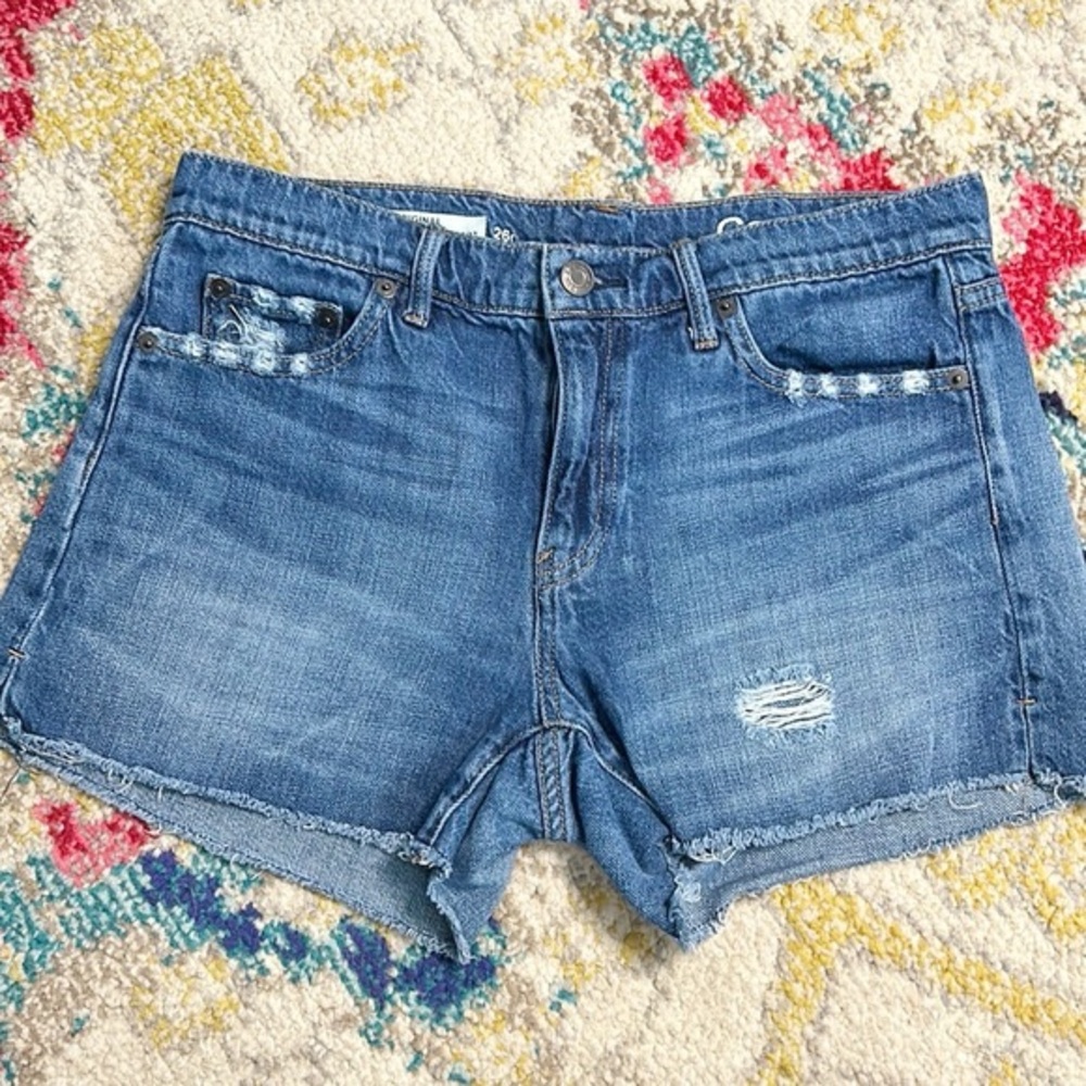 Gap Best Girlfriend Shorts Denim Raw Hem‎ size 26